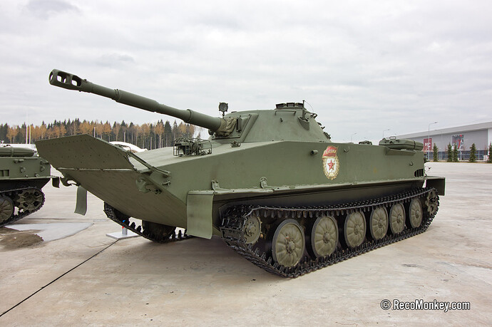 PT-76B_002-X2