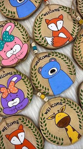 Animal-wood-slice-painting