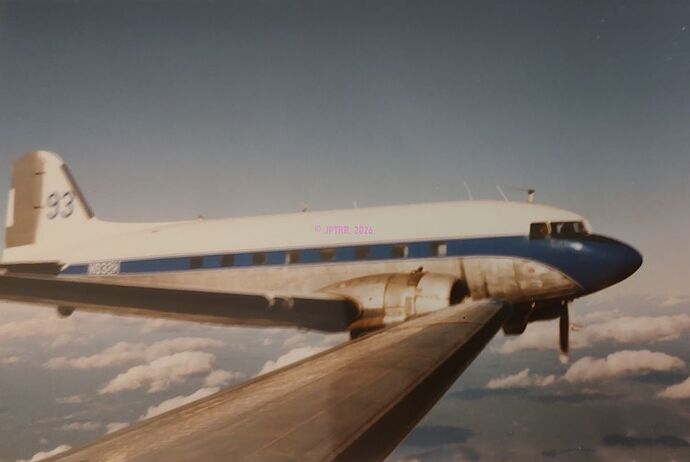 Hogan Air DC3 formation 1