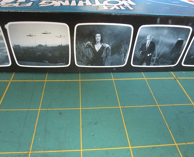 Plan-9_From_Outer_Space_n_boxart