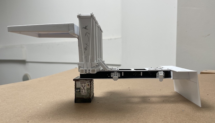 8_lt bed