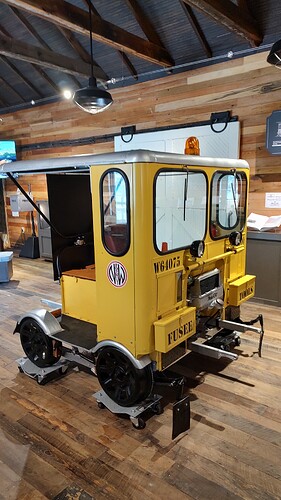 Jonesbourough RR Museum speeder (1)