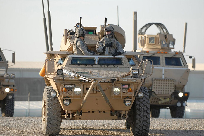 m1117-003