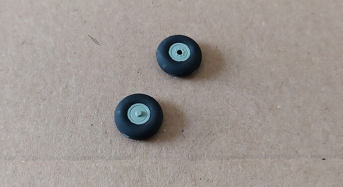 3127