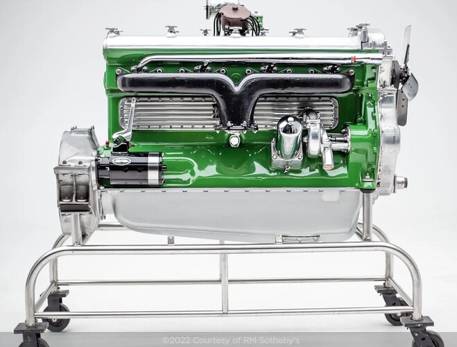 Duesenberg Engine 03