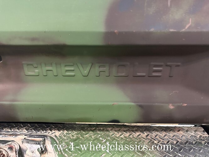 1986-chevrolet-d30-m1008-military-pickup (1)