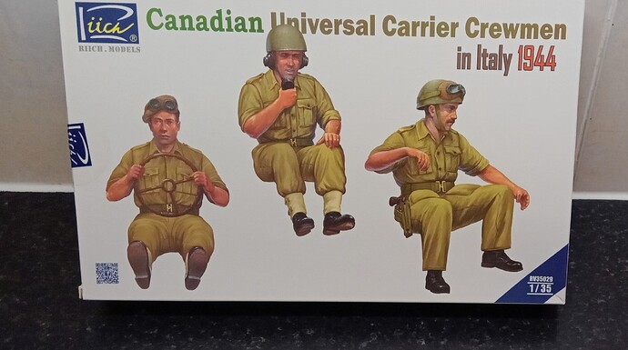 Carrier Figs (2)