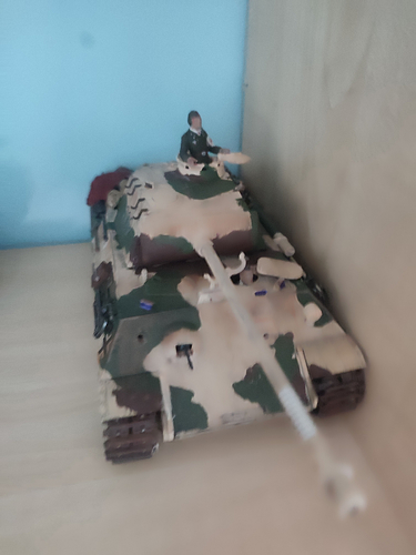 17632116036258567137439407594159