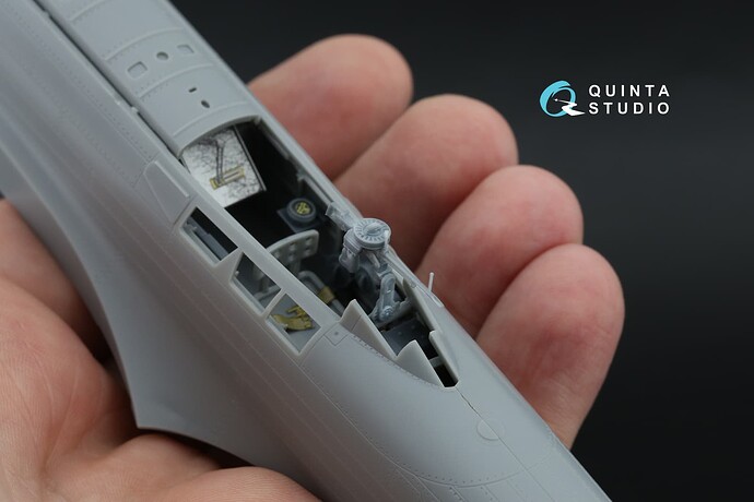 QT48103 03