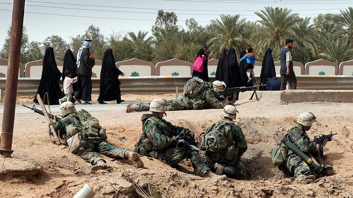 Iraq-War-US-Marines-Iraqis-March-2003