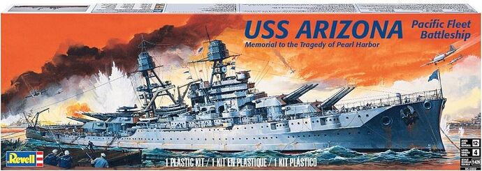1-426 Revell USS Arizona