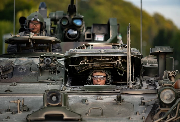 BTR-87 (2)