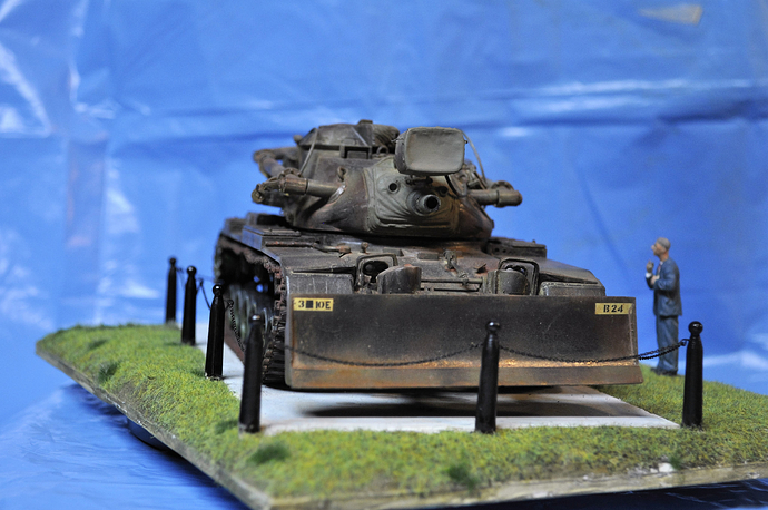 M728 f