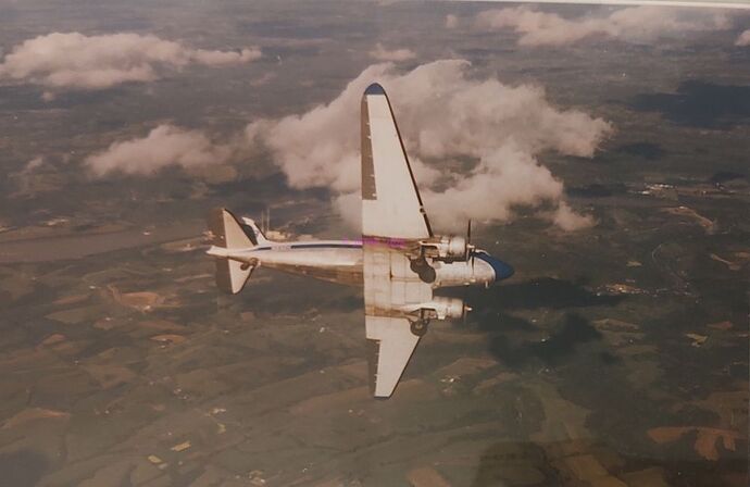 Hogan Air DC3 formation 2