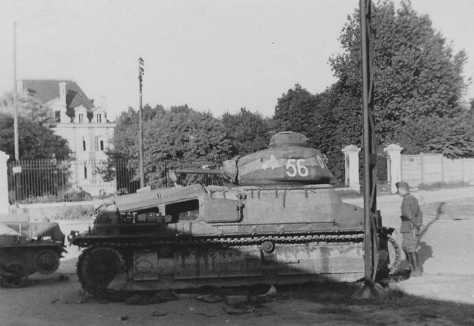 Char_Somua_S-35_56