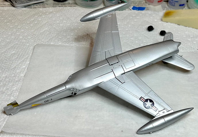 F-90_34