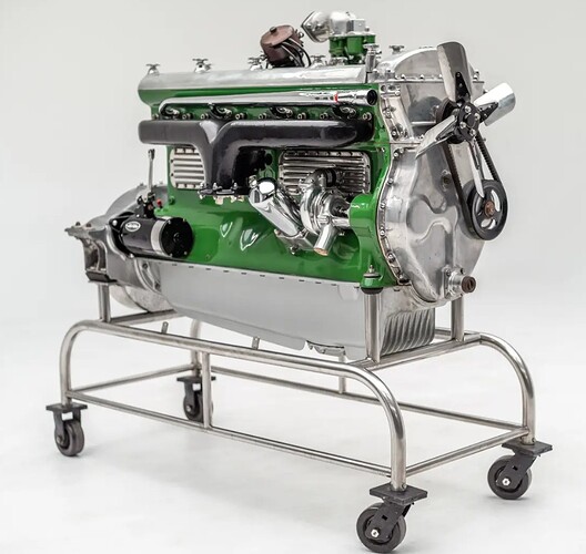 Duesenberg Engine 02