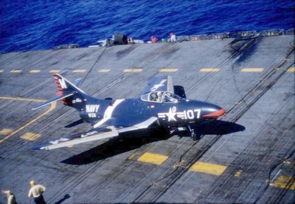 F9F-6_VF-24_CVA-9_1955