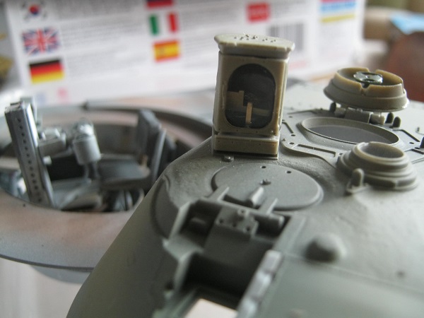 commanders sight periscope fitted