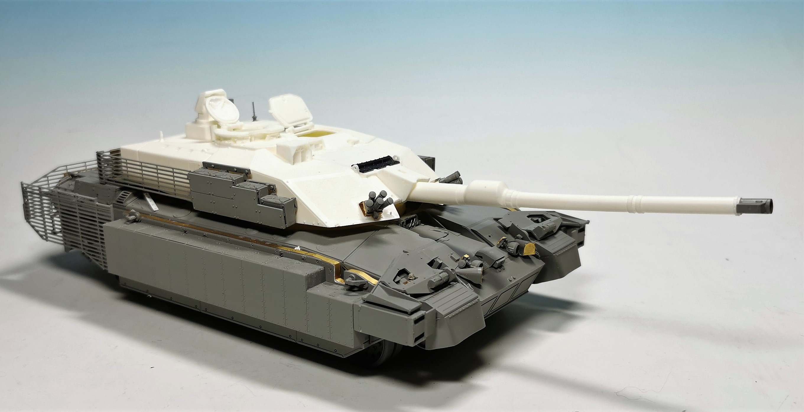 Under full armour - Challenger 3 with TES - Armor/AFV - KitMaker