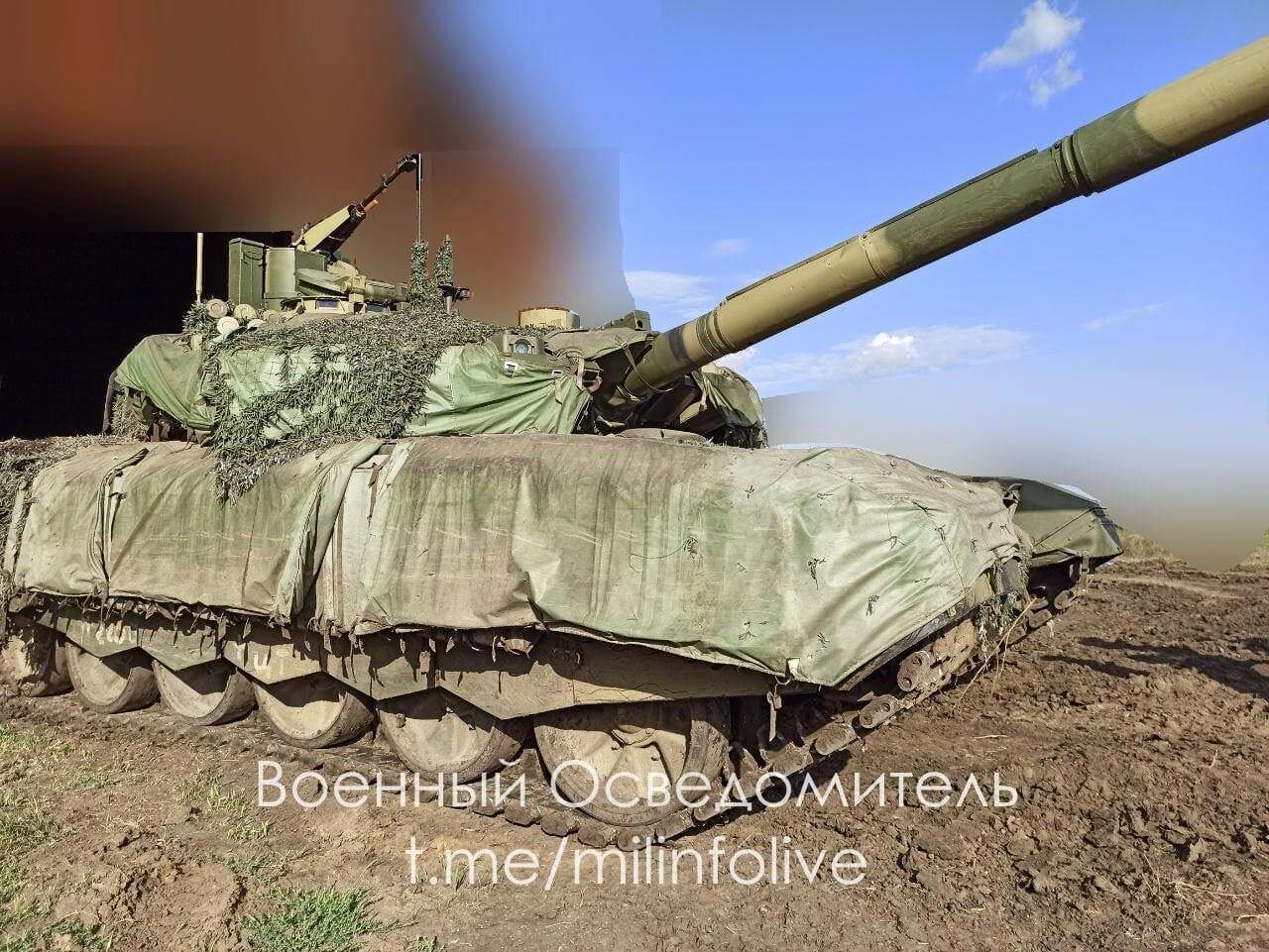 modelling-armour-in-ukraine-crisis-6244-by-ruzzaa-modern