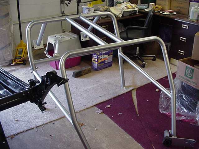 powder_coated_roll_cage