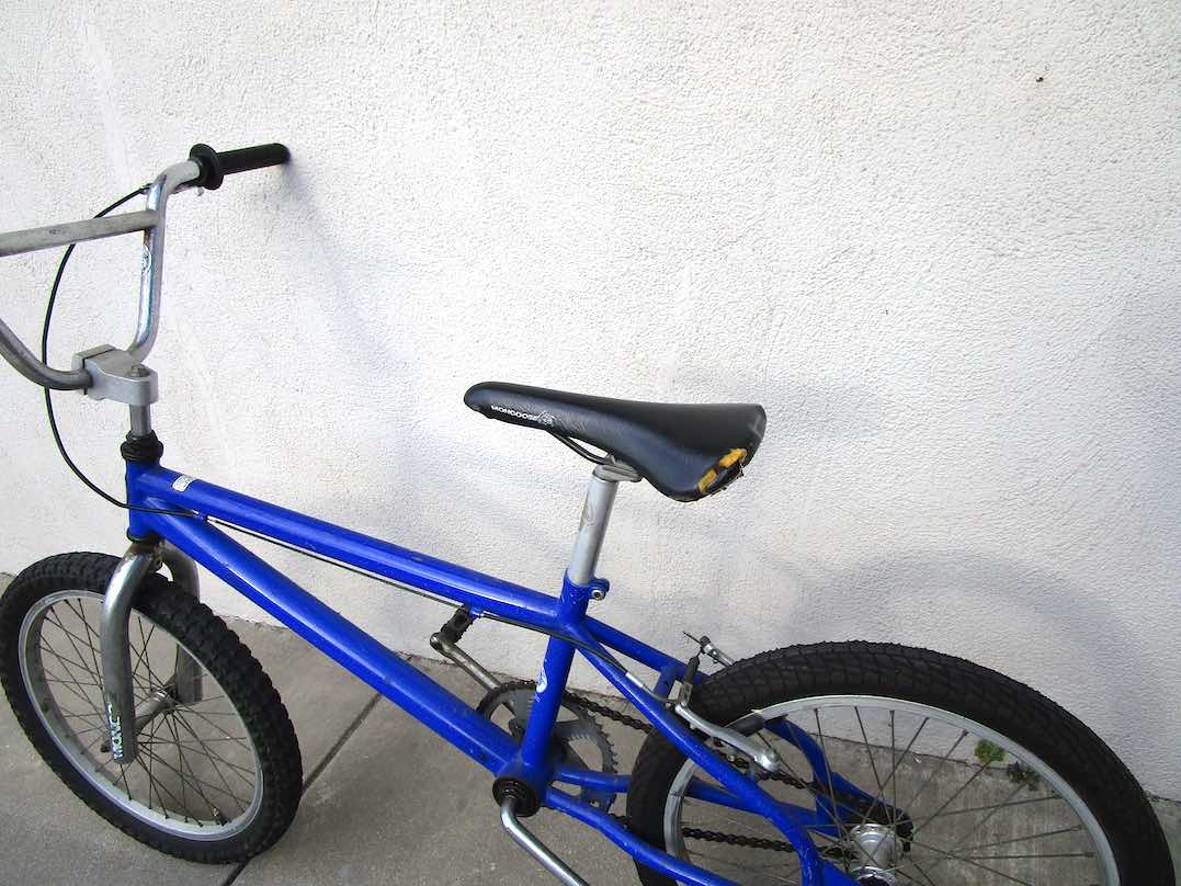 Mongoose_narrow-saddle