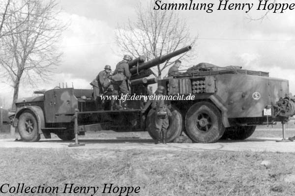 Vomag_7_OR_660_mit_8-8cm-Flak_18_-Sf--_Sammlung_Hoppe