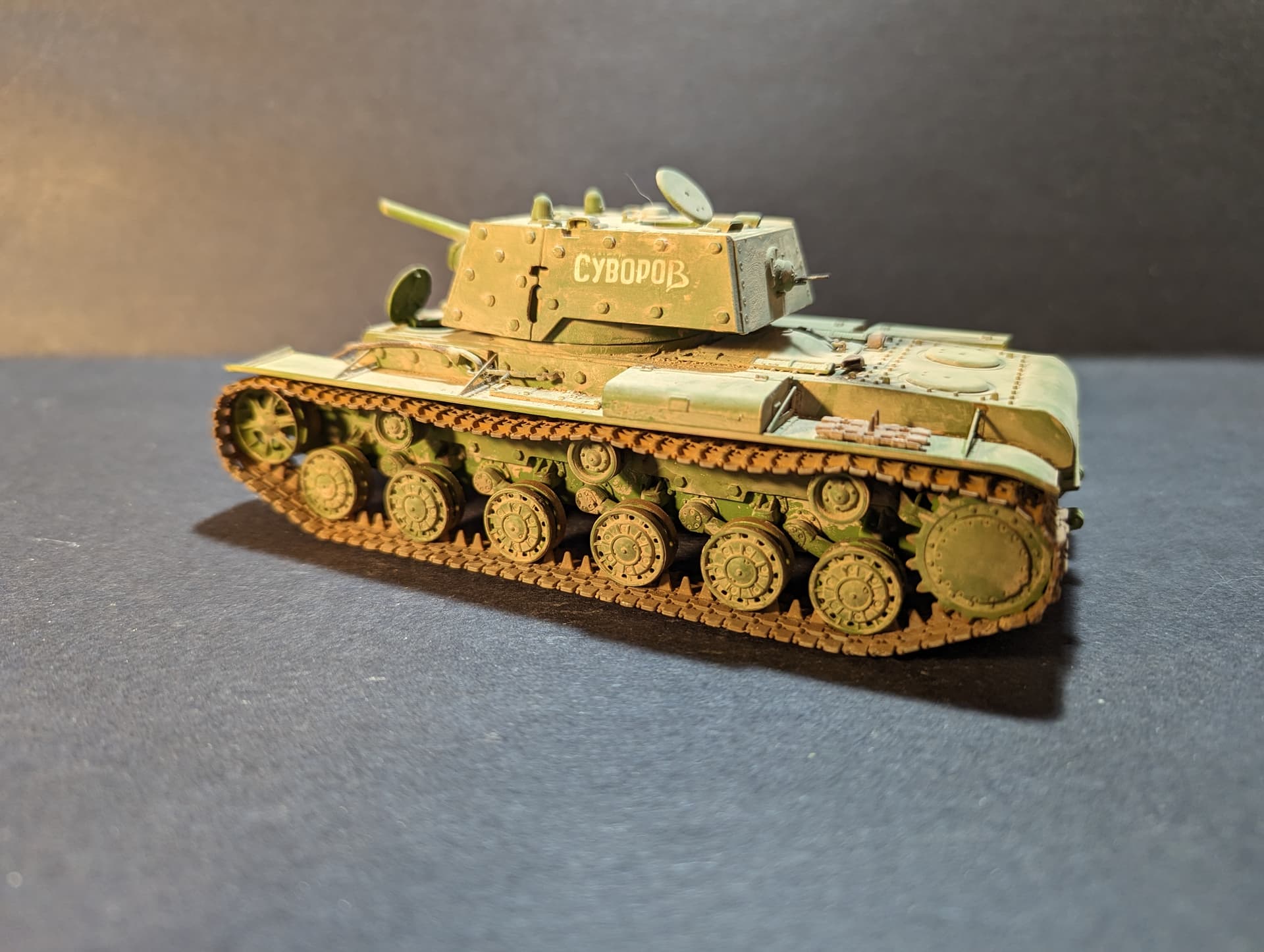 Hobby Boss 1/48 KV-1 - Constructive Feedback - KitMaker Network