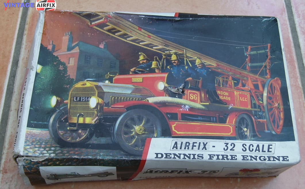 Box-1914_Dennis_Fire_Engine-5721