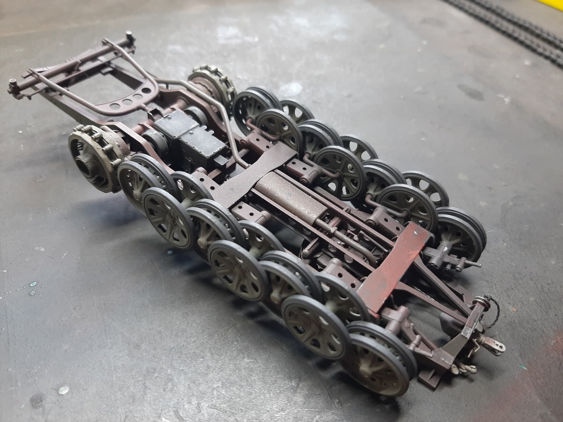 Dragon Sd Kfz 7 8 Ton Half Track Complete - Armor/AFV - KitMaker