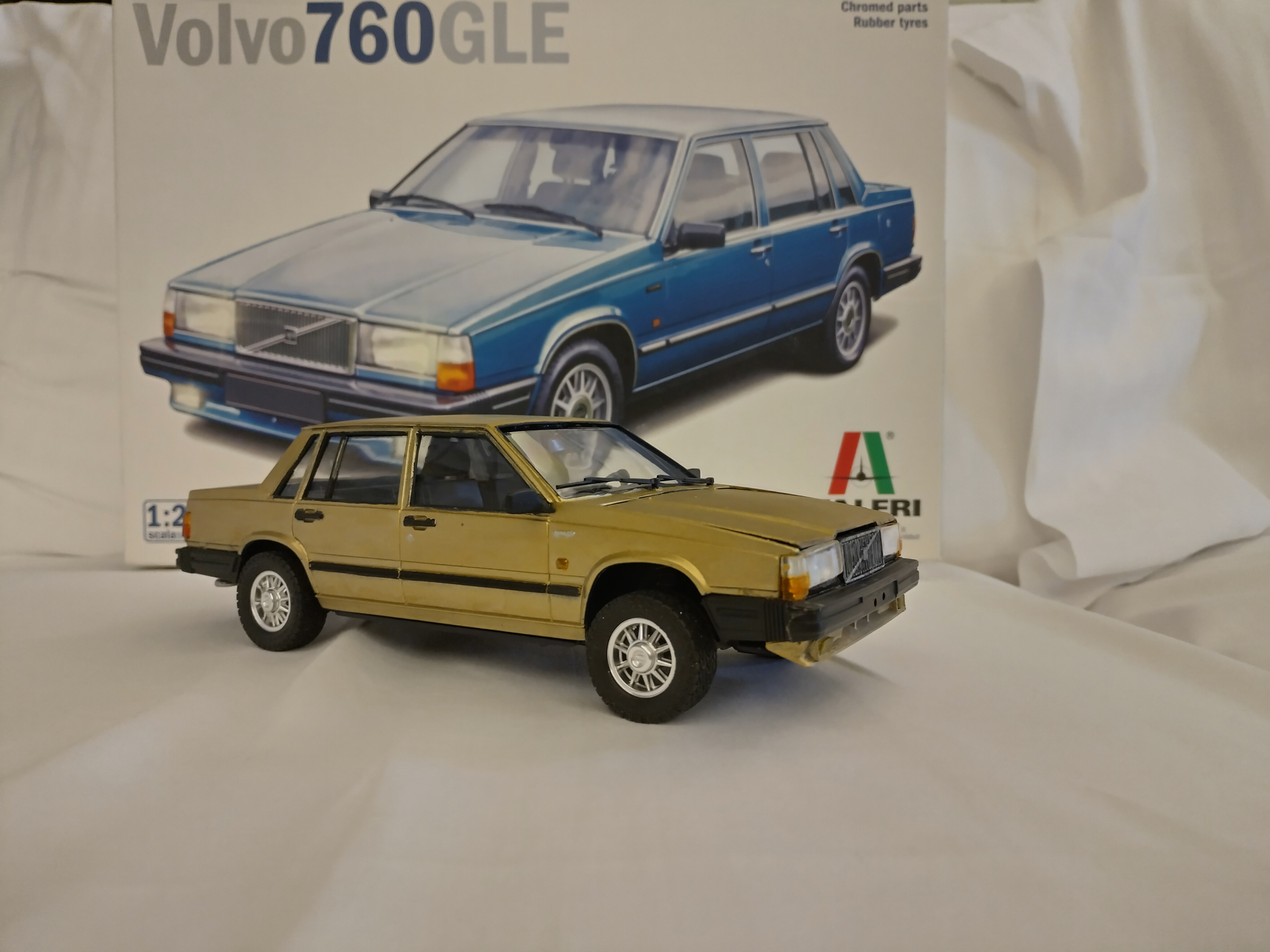Maquette ITALERI Volvo 760 GLE 1/24 - À Assembler Et Peindre - ITA3623